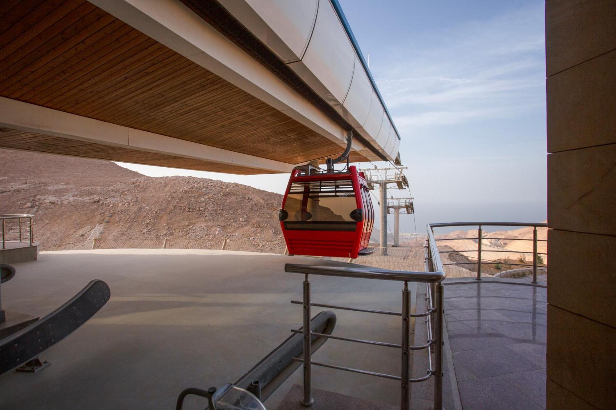 Tolip Resort El Galala Hills عين السخنة المظهر الخارجي الصورة Cable car at the summit